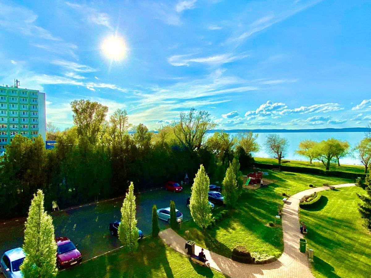 Aqua Blue Apartmanok - Siófok Extérieur photo
